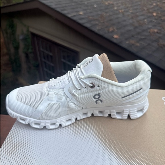 On Running Cream Athletic Shoes - Picture 5 of 9